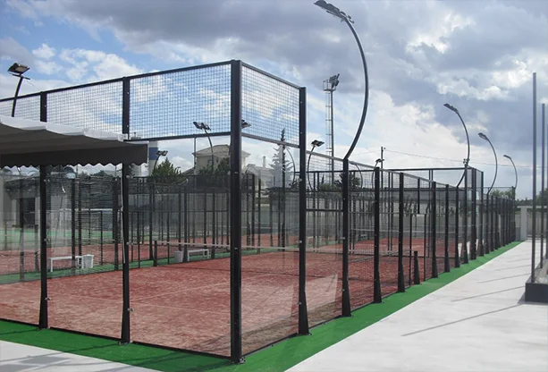 padel court price